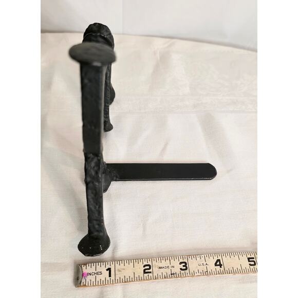 Cast Iron Animal Sculpture Figurine Black 5 1/2" Tall, 4" Wide, 8" Long - Picture 4 of 4